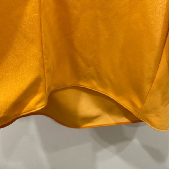 Tibi / Oversized  structured Crepe Trapeze Top in bright mango yellow XS - Picture 8 of 10